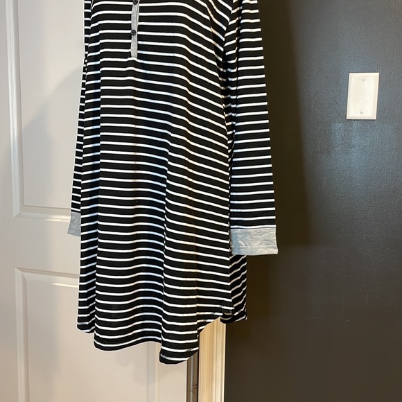 Black long sleeve short night dress 📦 - Picture 5 of 6